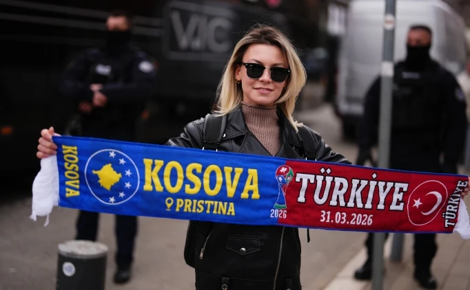 KOSOVA'DA B�Y�K HEYECAN