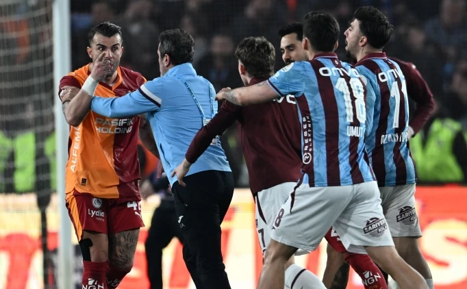 �NCE KAVGA, SONRA KIRMIZI