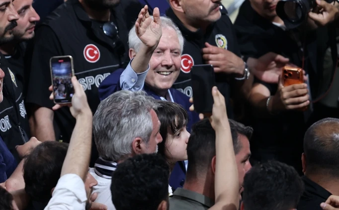 8 YIL SONRA YEN�DEN BA�KAN