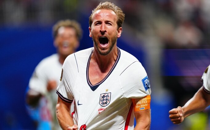 Kane, İngiltere'yi iki golle son 16'ya taşıdı!