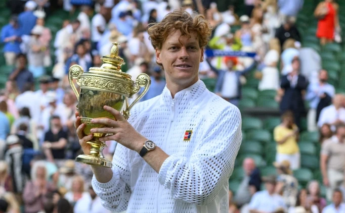 WIMBLEDON�IN KRALI SINNER!