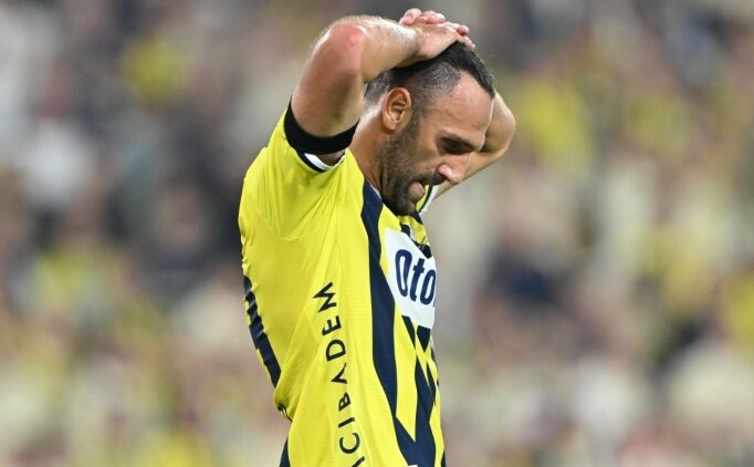 Fenerbahçe'de Vedat Muriqi alarmı çalıyor!