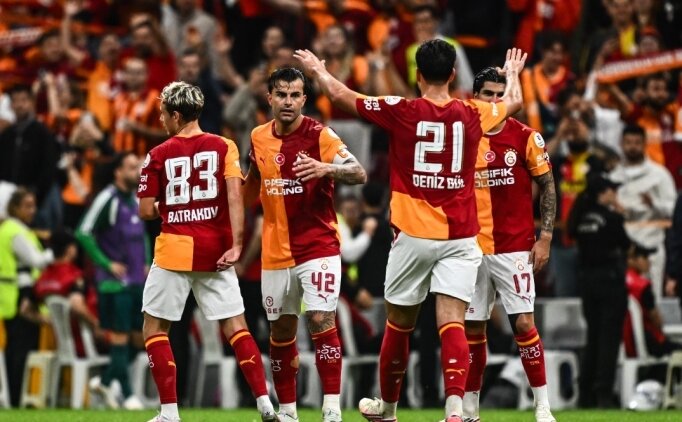 G.SARAY'DA KAPTAN SAHNEDE!