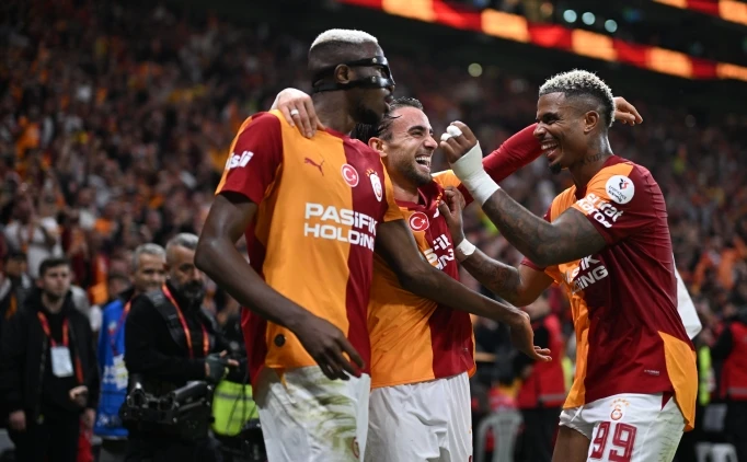DERBİDE OSIMHEN FARKI!