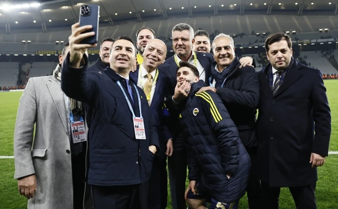 'B�Z DE VAR'DA OTURALIM!'