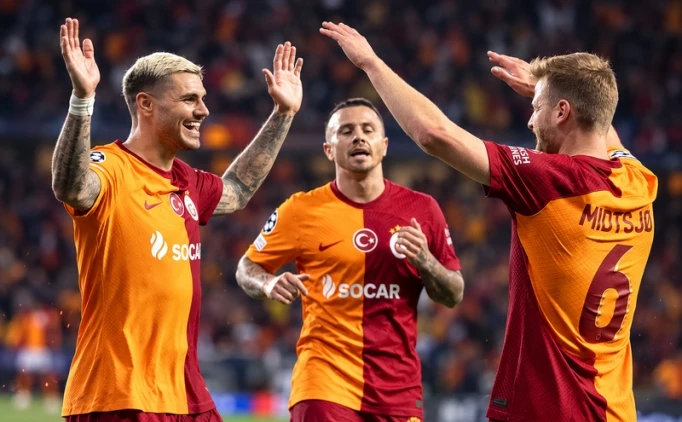 33 YA�INDA FUTBOLU BIRAKTI