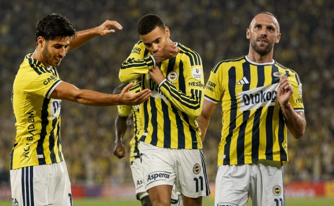 KADIKÖY'DE YILDIZLAR GECESİ