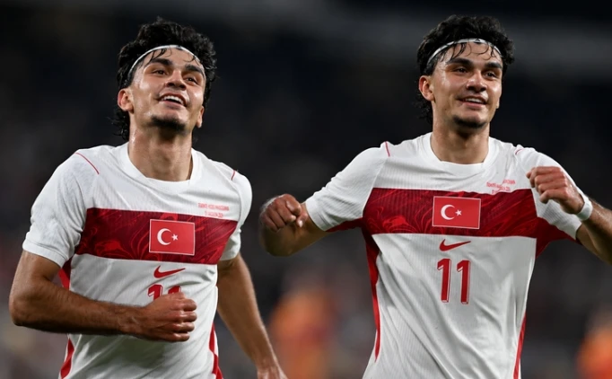 GALATASARAY'DA FARK ER�YOR!