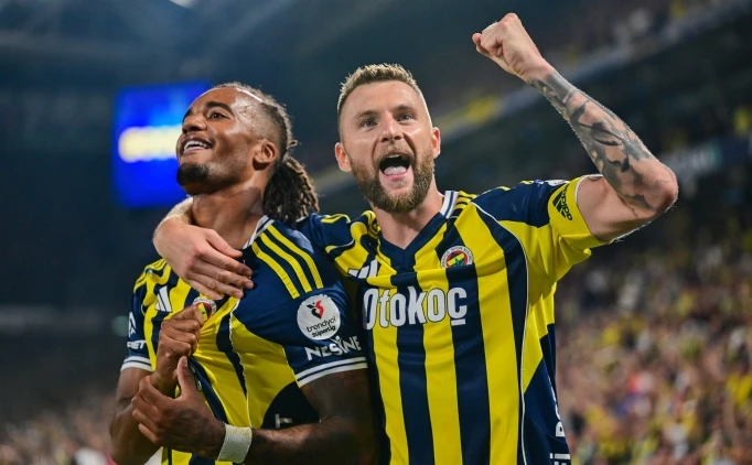 FENERBAH�E'YE B�Y�K M�JDE