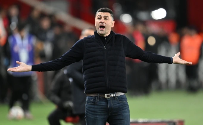 '�ST�FA ED�YORUM, BIKTIM!'