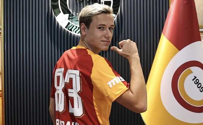 105 UZMANDAN 98'İ ONU SEÇTİ
