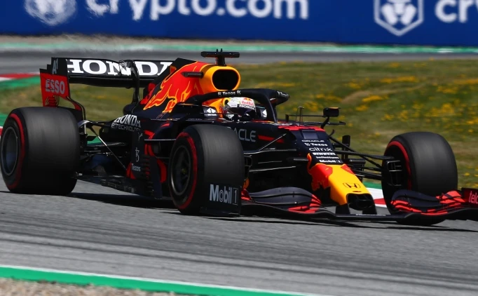 F1'DE ZAFER VERSTAPPEN'�N!