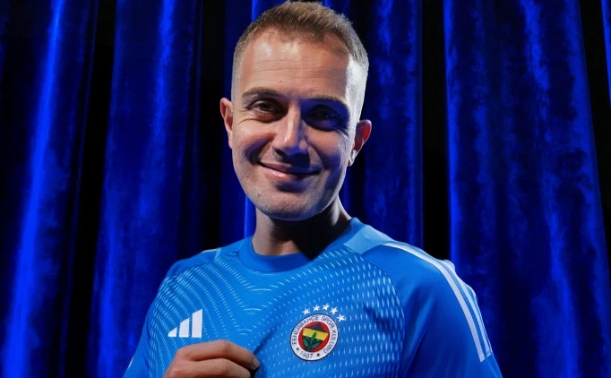 YILLAR SONRA FENERBAH�E'DE!