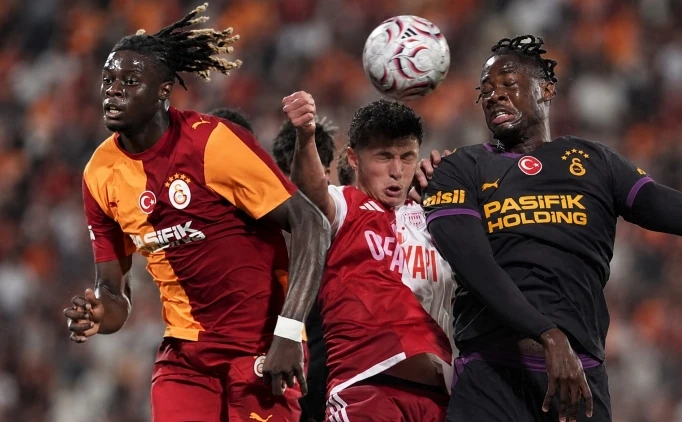 GALATASARAY'DA �K� VEDA!