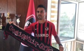 Furkan Soyalp'in yeni dura�� Gazi�ehir oldu