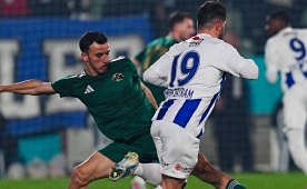 Esenler Erokspor ile Sar�yer berabere kald�