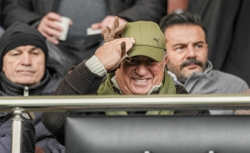 Fatih Terim ve R�za �al�mbay, trib�nde!