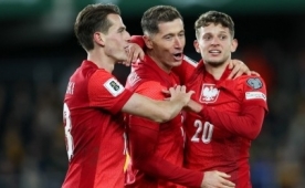 Koeman'dan övgü: Sebastian Szymanski