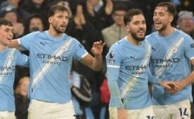 Manchester City, Arsenal'in ensesinde