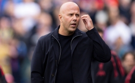 Slot'tan Gakpo ve Chiesa aklamas!