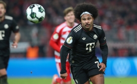 Serge Gnabry'den yeni szleme yant!