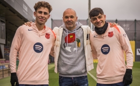 Andres Iniesta'dan Barcelona'ya ziyaret!