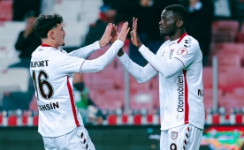 Samsunspor, kupaya �� puanla ba�lad�