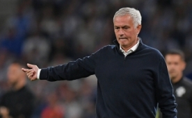 Benfica, Mou ile büyük kayıp yaşadı