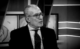 G�kmen �zdenak, 78 ya��nda vefat etti