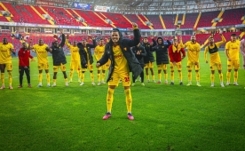 Göztepe Avrupa yolunda tam gaz