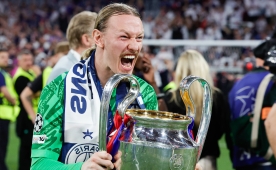 Safonov k�r�k koluyla resmen tarih yazd�!