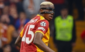 Victor Osimhen b�y�k bask� alt�nda!