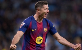 Lewandowski parladı, BARÇA rahat kazandı