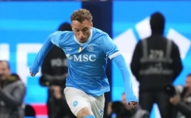 Napoli'de Noa Lang i�in veda d���ncesi