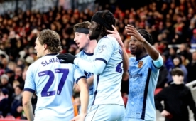 Hull City'den ligde y�ksekten u�u�