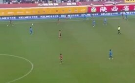 Çin Ligi'nde aynı anda iki gol atıldı