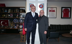 Hac�osmano�lu, 1. Lig ekibini ziyaret etti