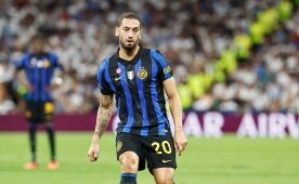 Hakan Çalhanoğlu dev maçı kaçıracak!