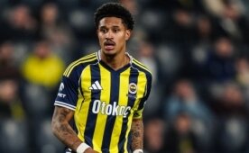Jayden Oosterwolde, Roma'ya imza atıyor!