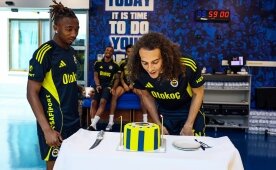 Guendouzi için doğum günü sürprizi