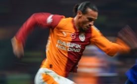 Galatasaray'da t�m g�zler Leroy Sane'de