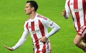Antalyaspor, yabanc� isimleriyle geri d�nd�