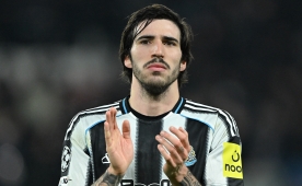 MANU, Casemiro'nun alternatifini belirledi!