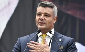 F.Bah�e'de ba�kan Saran da hastaland�!