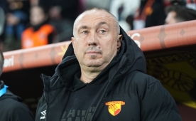 Stoilov'dan transfer ve sakatl�k a��klamas�!