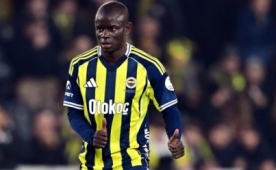 N'Golo Kante söz verdi ve süre istedi