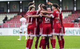 �mraniye, Bolu'yu d�rt golle devirdi!