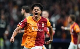 G.Saray'da Sara ilk 11'e geri d�n�yor