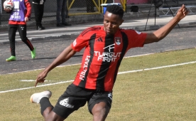 Vanspor, sahasında 3 puanı 3 golle aldı