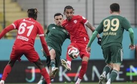 Esenler, Boluspor'u iki golle devirdi!